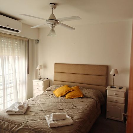 Departamento Amoblado En Pleno Centro, Con Cochera Баия-Бланка Экстерьер фото